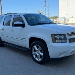 2011 Chevrolet Suburban LTZ Clean Title 