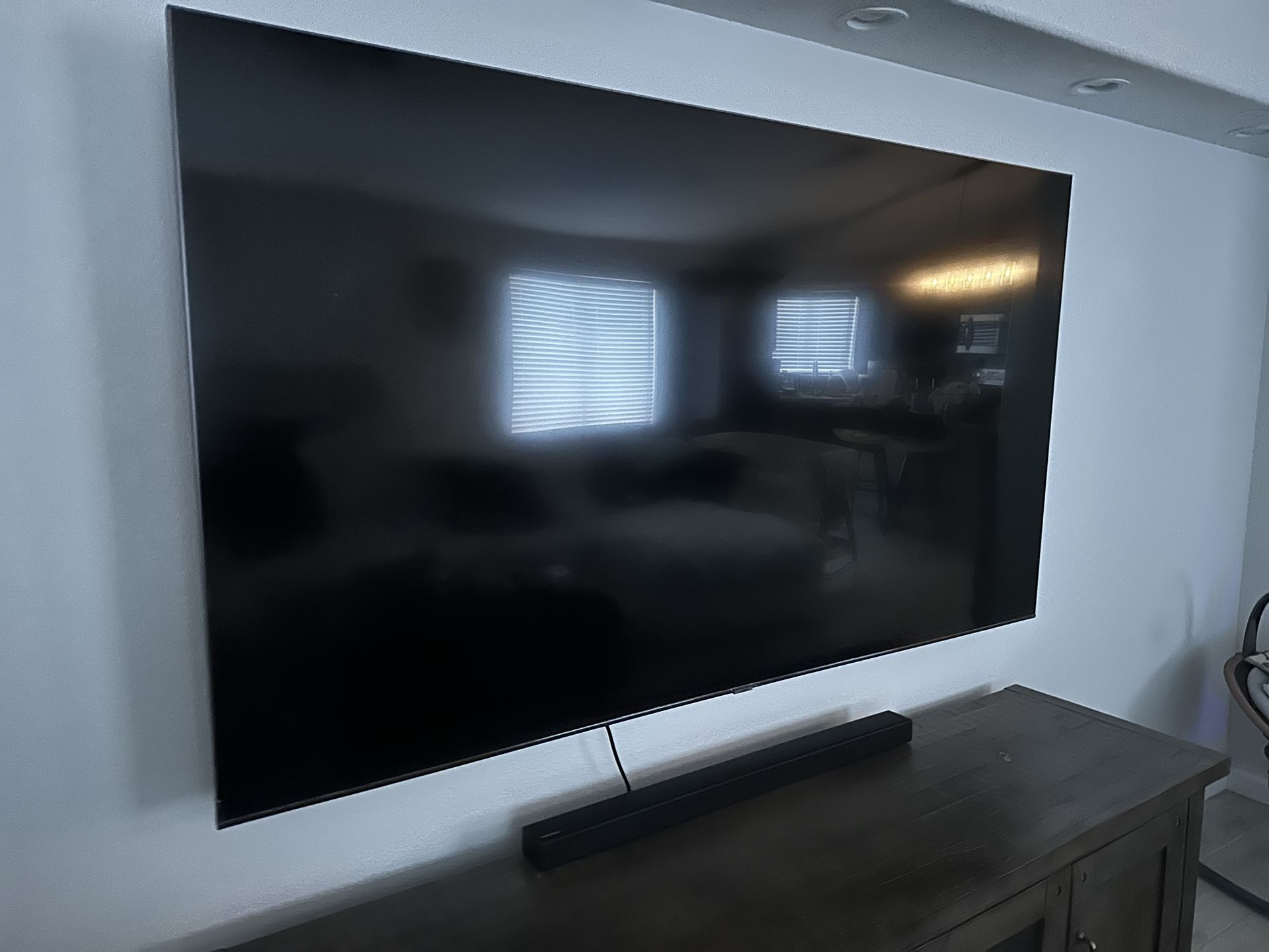 Samsung 82” TV