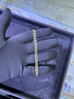 10k Gold Bracelet 