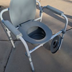 Bedside Commode Toilet