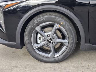 NEGOTIABLE 2025-2026 Kia K4 16inch Alloy Rims & Tires