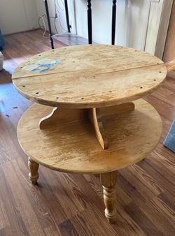 Tiered wooden round table
