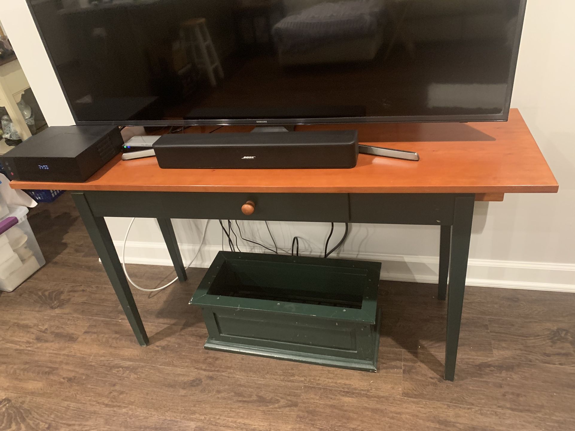 Console Table/TV Stand