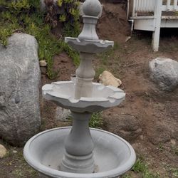 6ft Outdoor Fountain