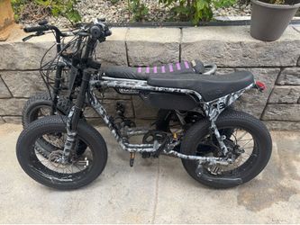2 E-Bikes for sale not working