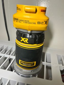 DEWALT DCW600 20V XR Compact Router