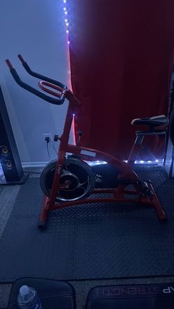 Stationary exercise bike