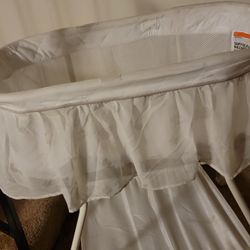 Bassinet 