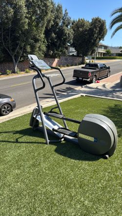 Precor  Elliptical Machine