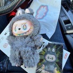 Labubu Secret Big Into Energy 