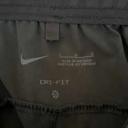 Large man Nike black pants
