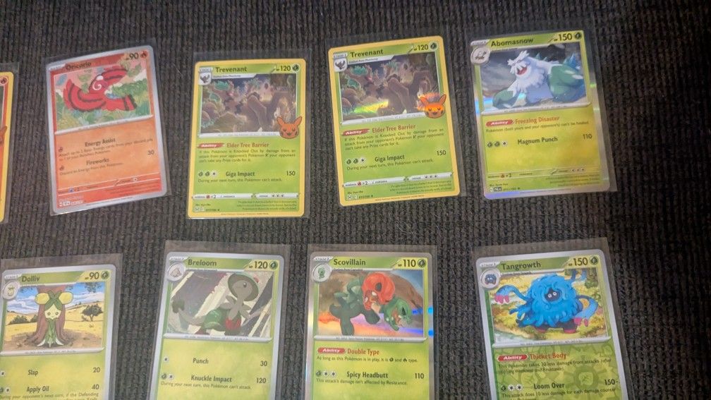 55 Pokemon Holo Cards