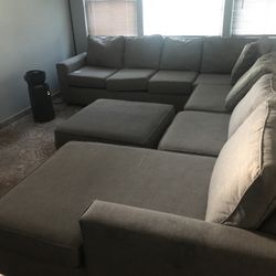 4pc Sectional With Ottoman 