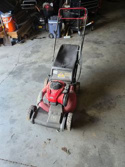 Craftsman self propelled push mower with bag