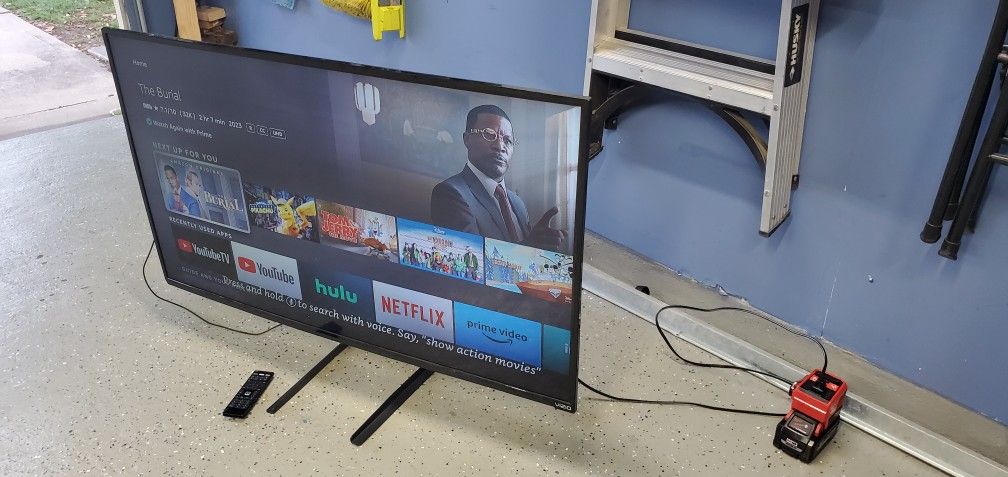 Vizio 48" TV $50 (Read The Description)