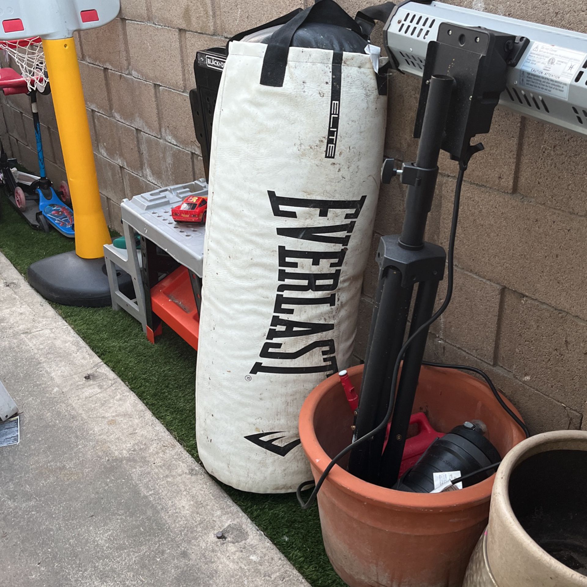 Ever Last Punching Bag 