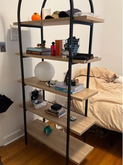 Arch Bookshelf with 5 Tiers and Oak Finish