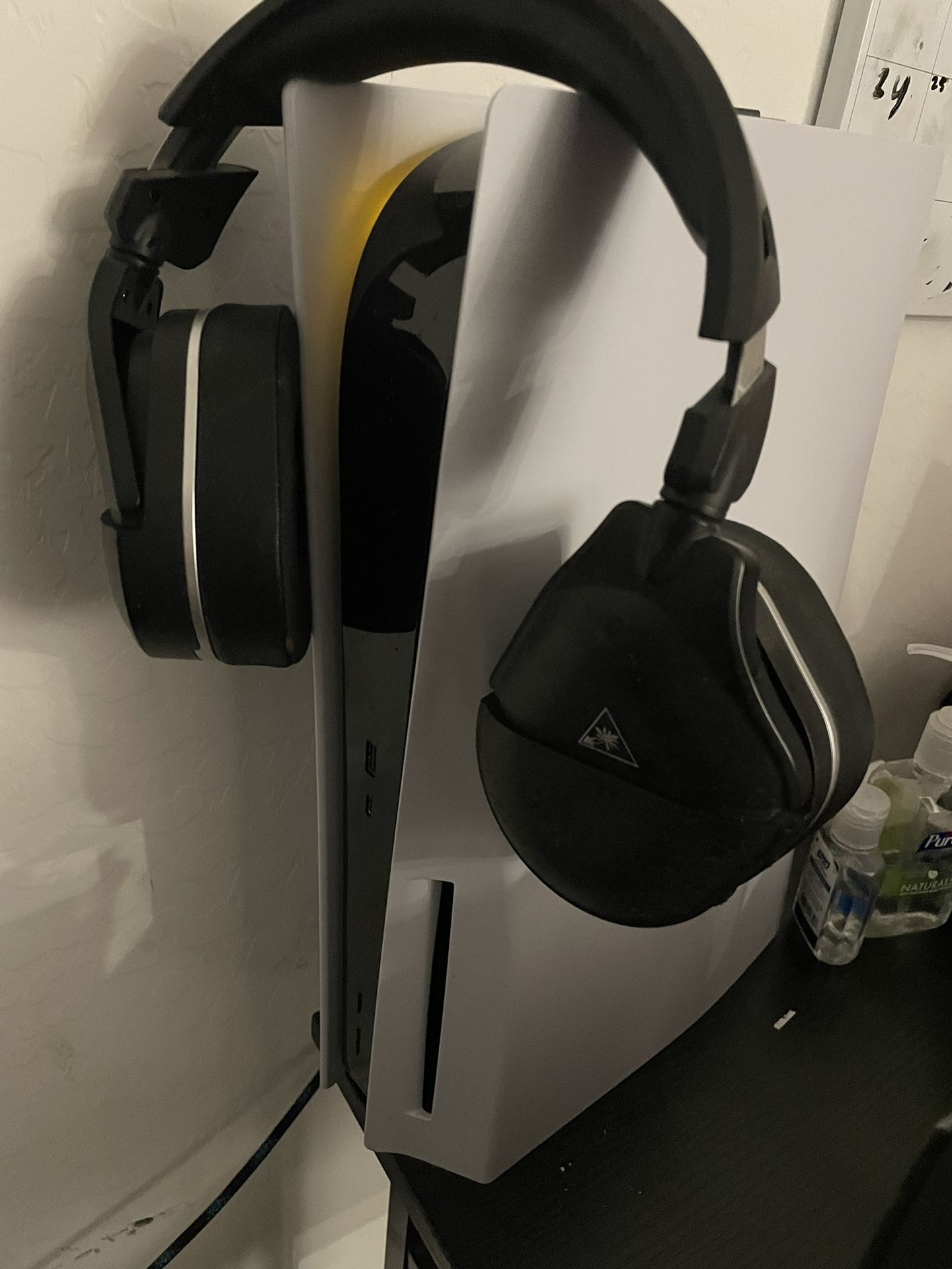 PS5 Disk Version W/controller And Headset
