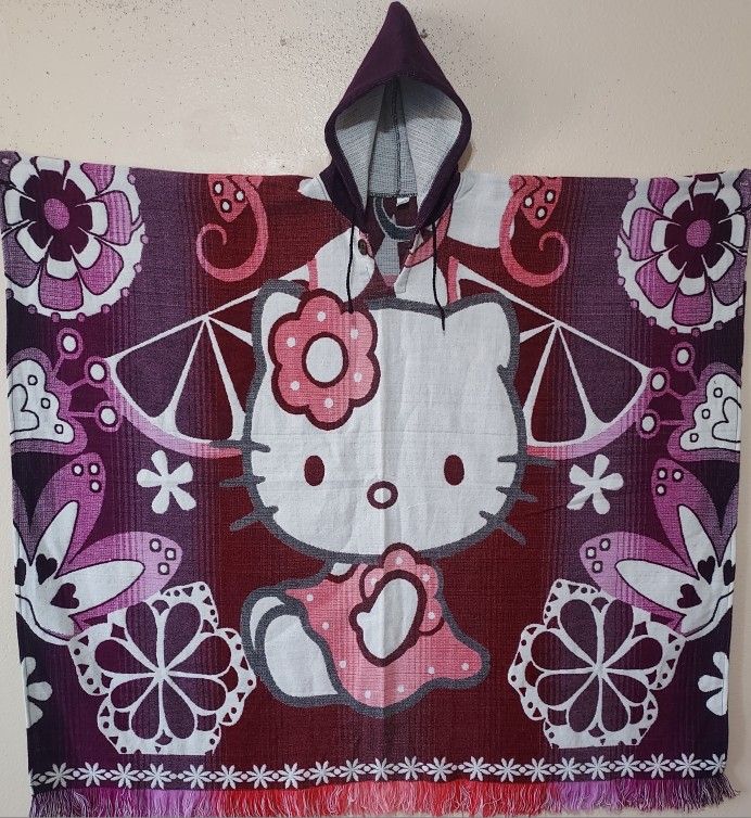 Hello Kitty Poncho