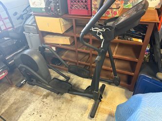 Black Elliptical Trainer Machine