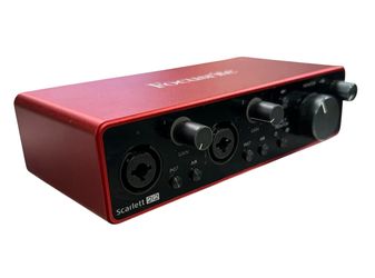FOCUSRITE SCARLETT 2i2 3RD GEN INTERFACE *33892