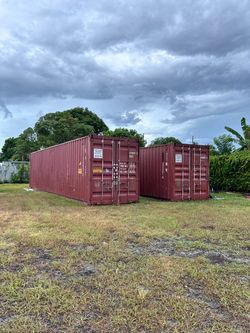 Containers for sale