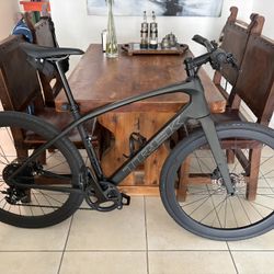 Trek FX Sport SL 5 Full Carbon Bike 2025 (upgraded) Size Medium 