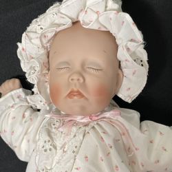 Lee Middleton Sweetest Little Dreamer Doll ~ Model VSD