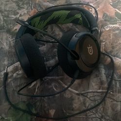 Steel Series Headphones