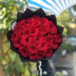 Ramo Buchon | Bouquets | Flower Arrangements 