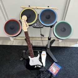 Mint Rock Band 4 Wireless Bundle - Fender Guitar Drums Mic Game PlayStation 