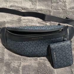 Michael Kors Crossbody w/ Wallet