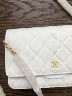 Chanel Wallet On Chain. White With Gold Hardware for Sale in Atlanta, GA -  OfferUp