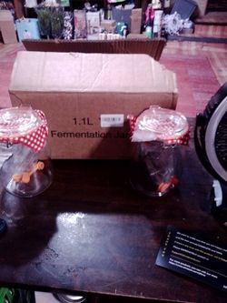 1.1L Fermentation Jars with Lids – Set of 2