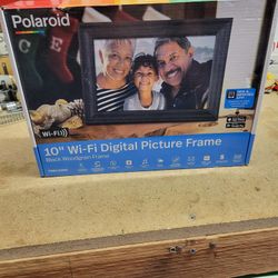 Polaroid Digital Picture Frame WiFi 10.1 Inch
Touch screen, play music,
Email, weather display
NIB