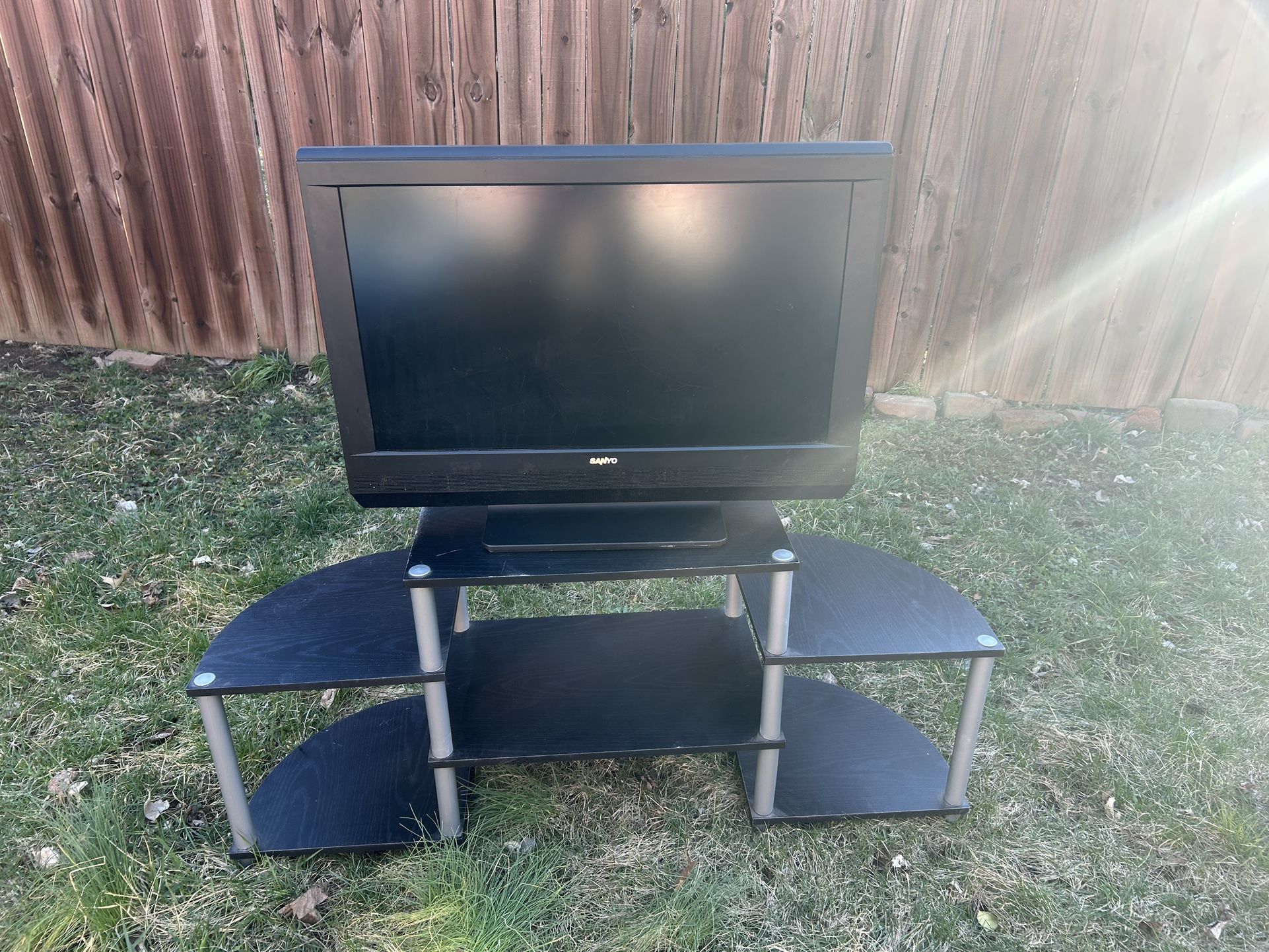 32” Tv W/ 3 Tier Tv Stand