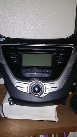Hyundai Elantra Factory Radio