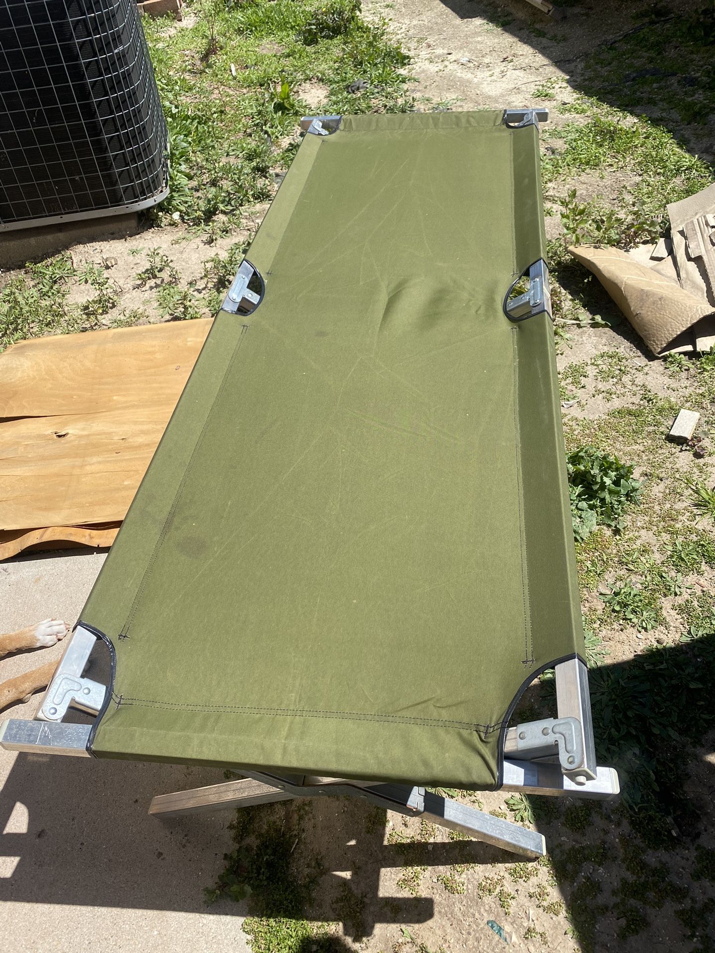 Military Sleeping Cot