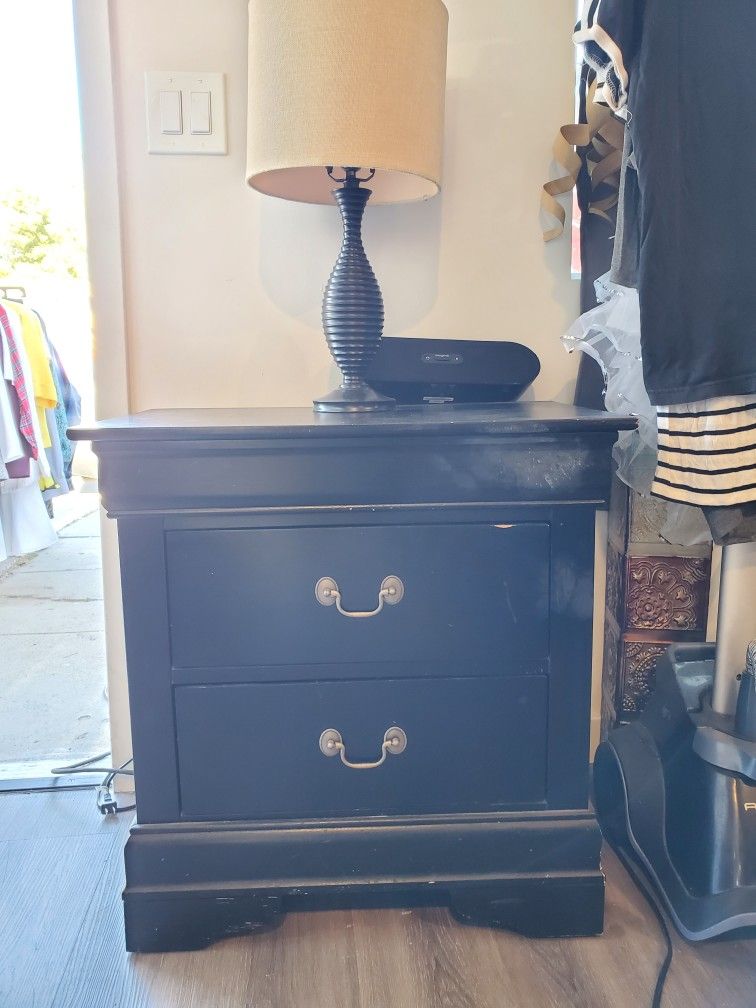2 Drawer Dresser