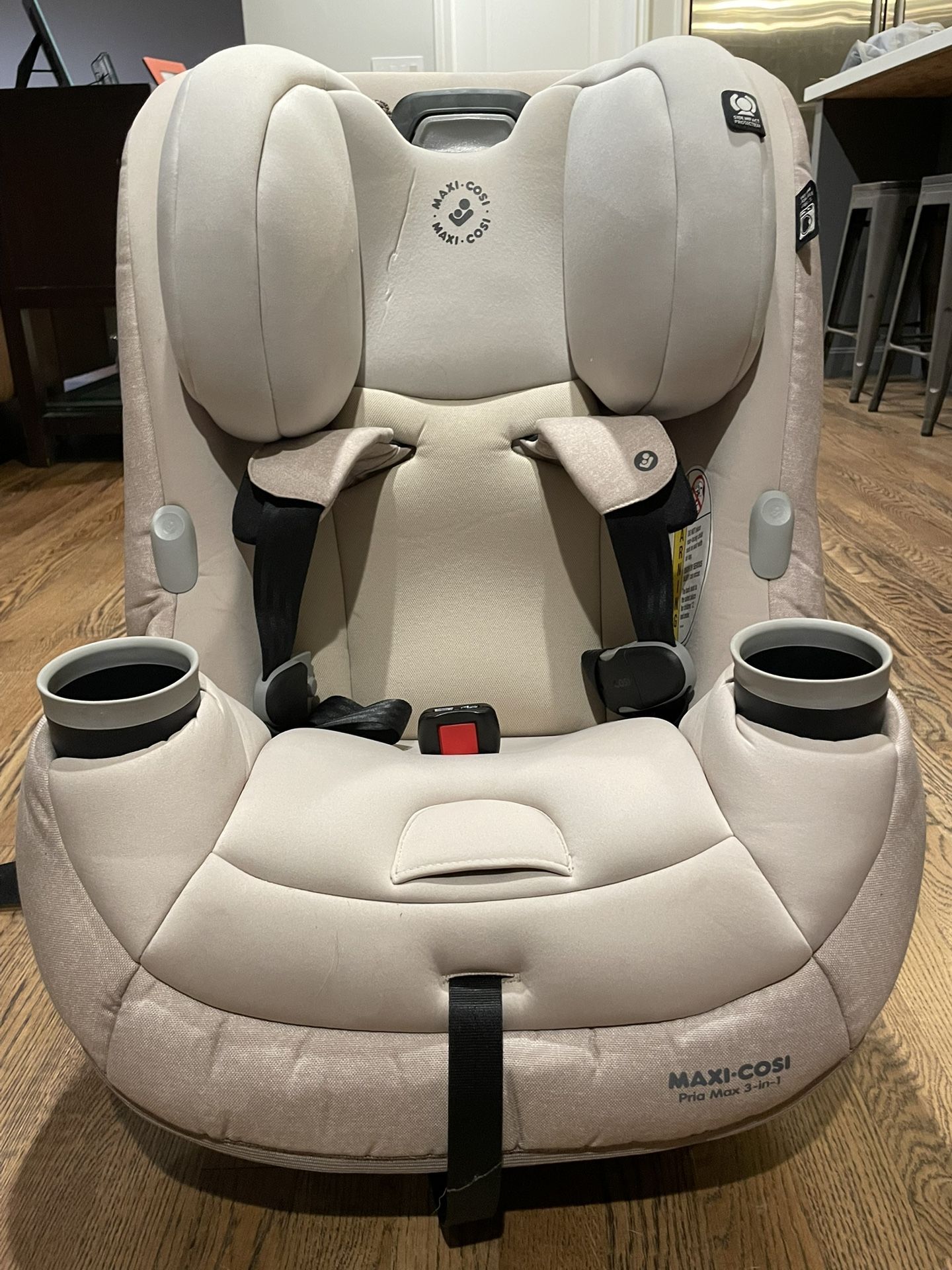 Maxi-Cosi Pria 3-in-1 Convertible Car Seat Brand New