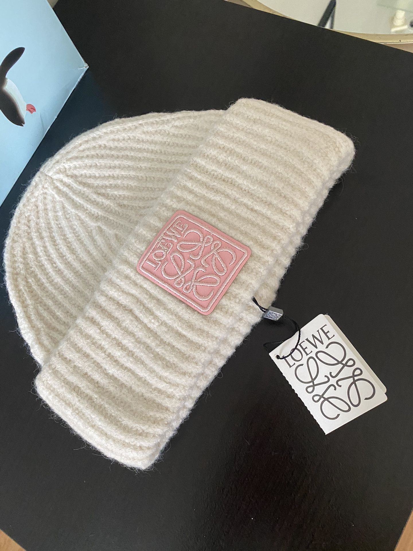 New Loewe Beanie Hat In Wool New With Tags 