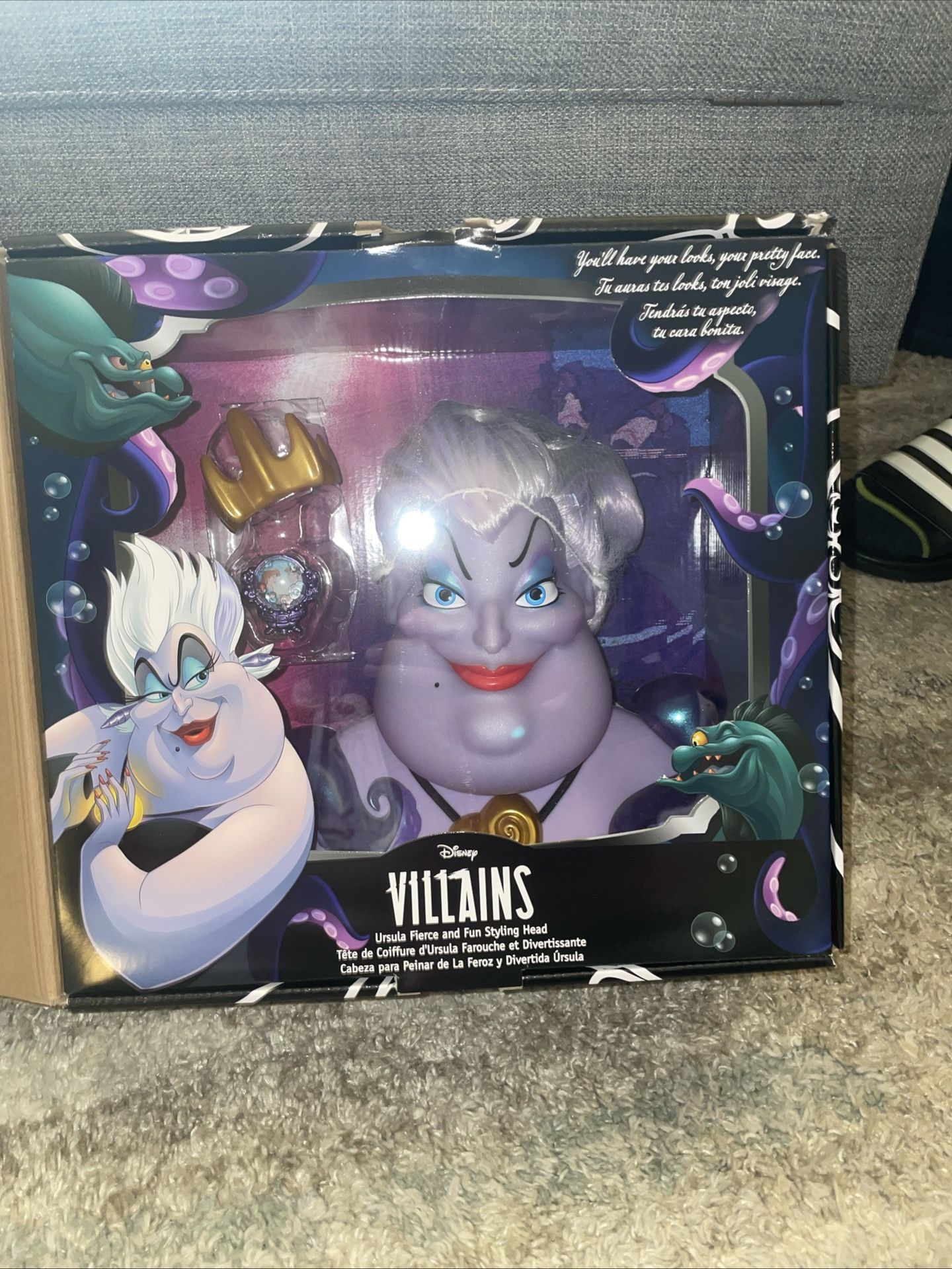Disney Villains Fierce 'N Fun URSULA 10" inch STYLING HEAD 16 Pieces NEW in Box!