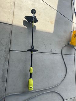 18v Ryobi string trimmer 15” (Tool only)