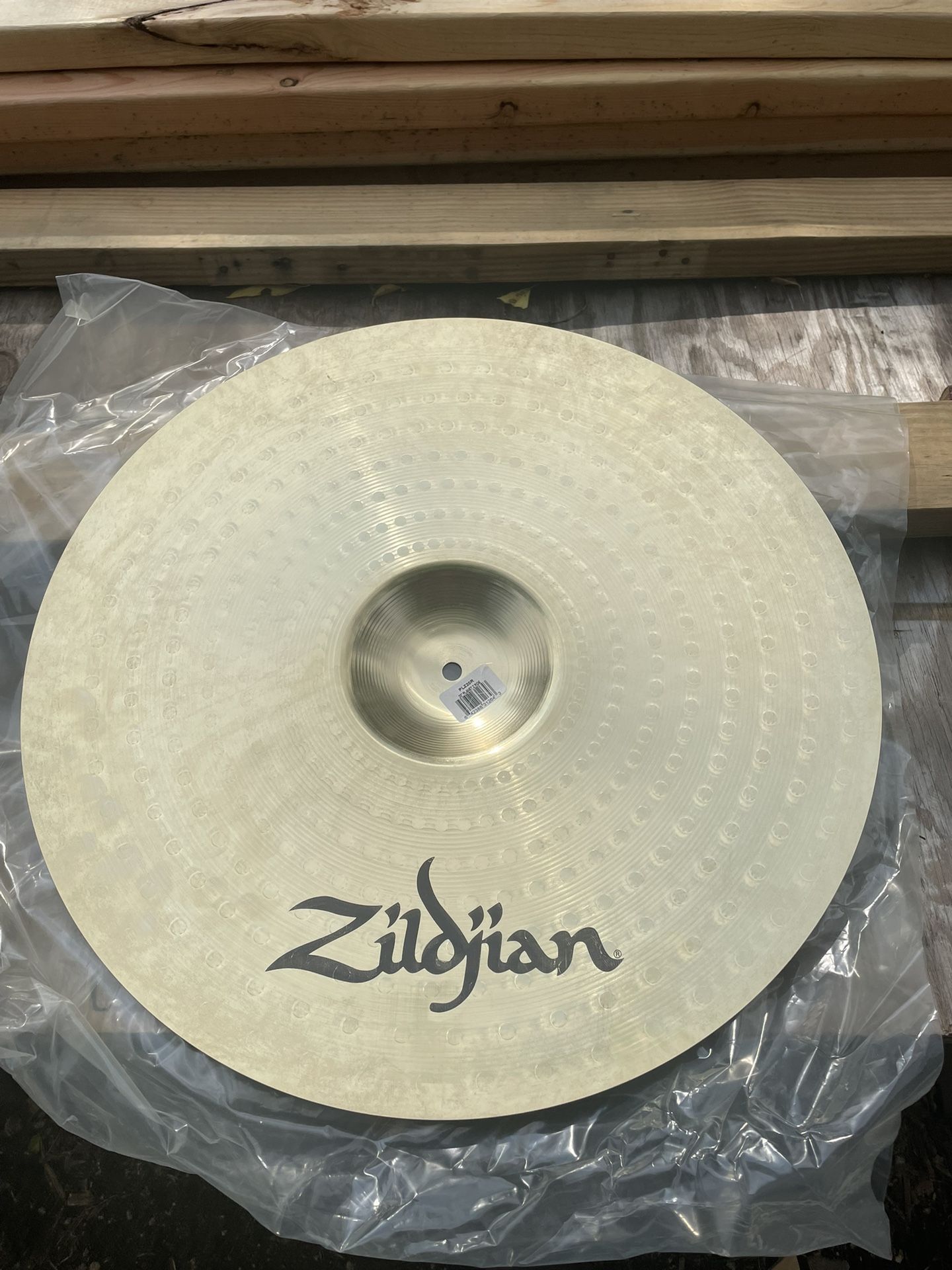 20 Inch zildjian cymbal 