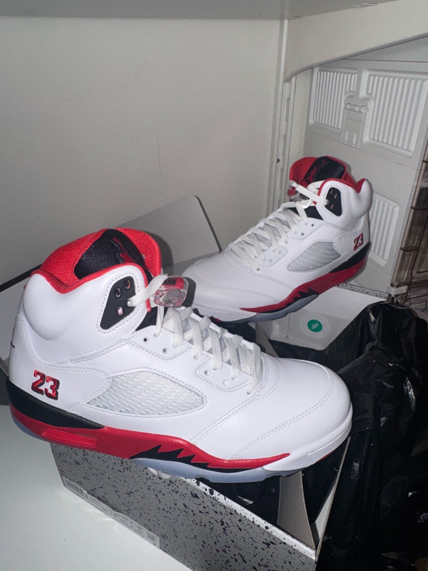 Jordan 5 retro fire red