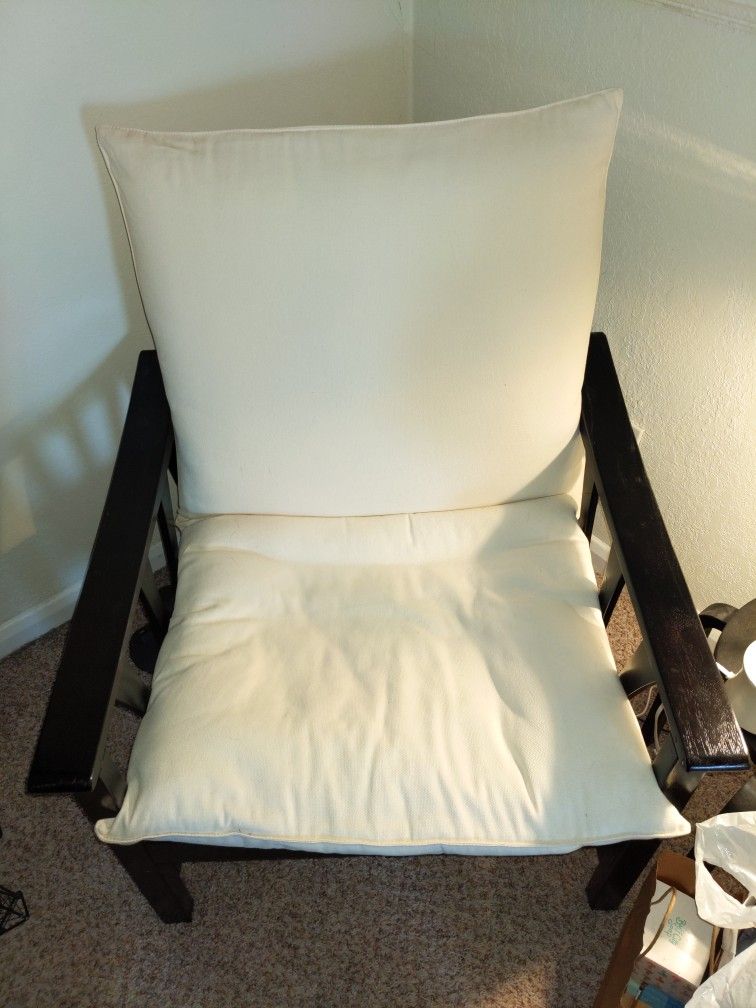 New Casa Chair