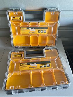 Dewalt 2-pack 11-Compartment Shallow Pro Small Parts Organizer