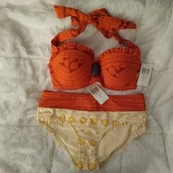 New With Tags Very Cute Disney Swimsuit 👙 Bikini!