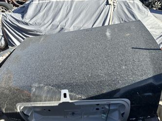 2003-2011 Lincoln Town Car Trunk Lid