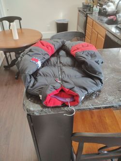 Selling two jackets and two games